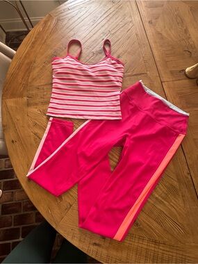 Grove The Brand pink set!